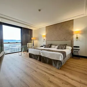 4* Hotel Bahia